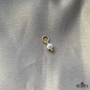 Ferskvandsperle - charm, forgyldt 4 mm