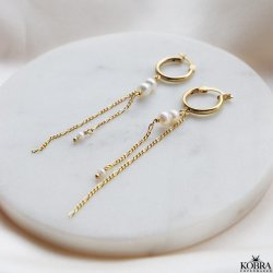 "Balance" gold earrings with white freshwater pearls