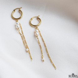 "Balance" gold earrings with white freshwater pearls