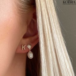 "Rosella" silver earrings freshwater pearls