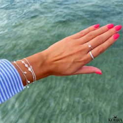 "Balance" silver bracelet with genuine freshwater pearls