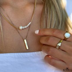 "Paloma" guld halskde med gte perler p 2 mm panzerkde