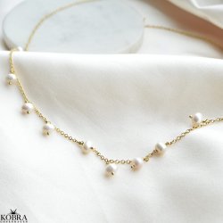 "Noella" gold necklace with 10 freshwater pearls