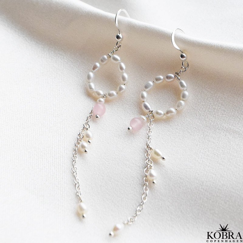 "Irina" slv reringe med gte ferskvandsperler