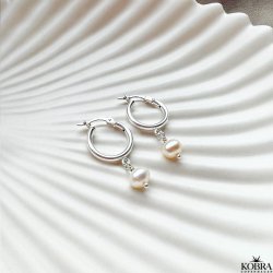 "Margrethe" s�lv �reringe / hoops med hvide ferskvandsperler