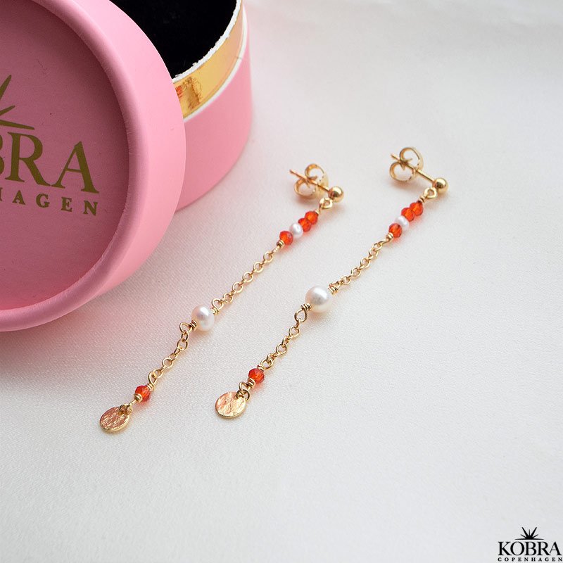 "Elina" gold earrings with red and white pearls