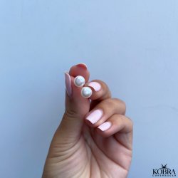 "Margrethe" silver earrings with freshwater pearls (7 mm)