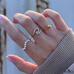 "River" blget "wavy" guld ring med sten