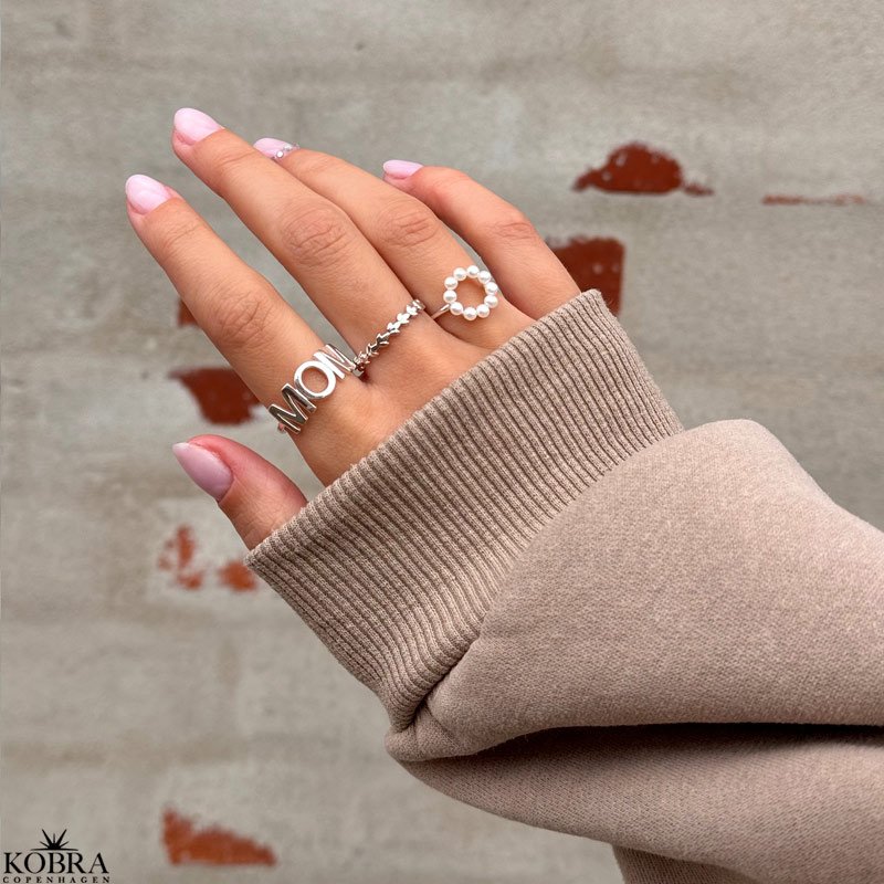 "MOM" ring i sterling slv