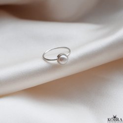 "Luxi" Sterling slv ring med gte ferskvandsperle