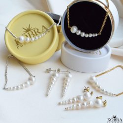 "Paloma" earrings with genuine freshwater pearls in sterling silver