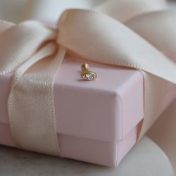 "Ciri" simple Cubic Zirconia Piercing