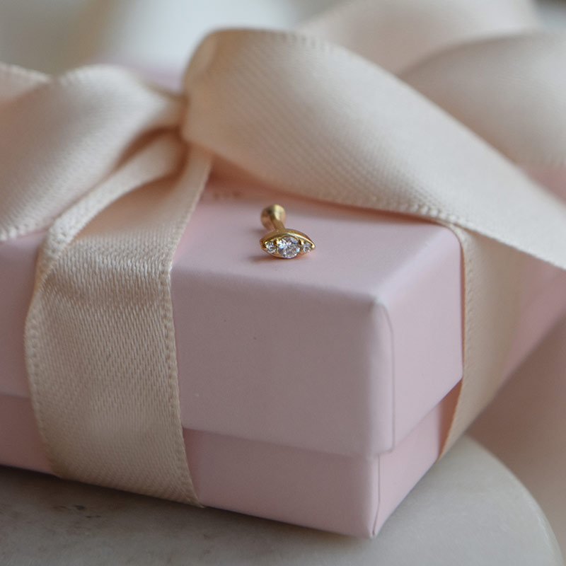 "Ciri" simple Cubic Zirconia Piercing