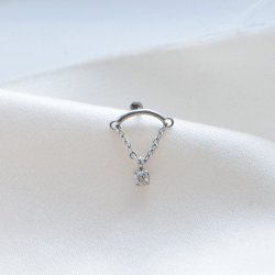 "Carrie" Chain Piercing