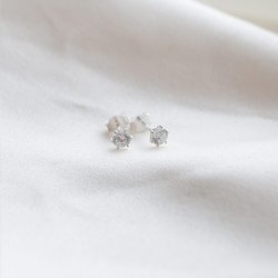 "Classy" s�lv �restikker i small, medium eller large