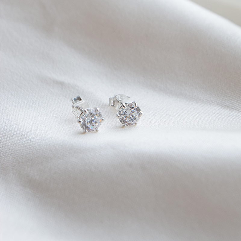 "Classy" s�lv �restikker i small, medium eller large