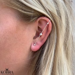 "Cayenne" earcuff with silver balls