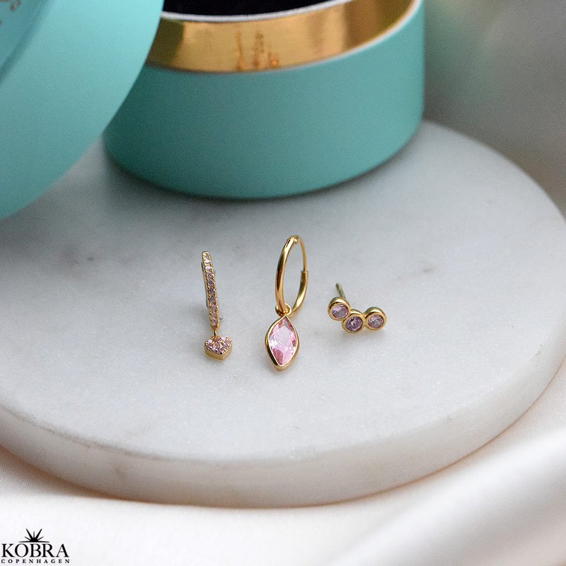 "Pink Passion" 3 stk guld reringe med pink tema