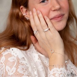 "Polly" unik ring med slv kugler