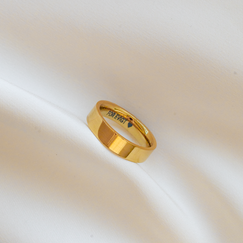 "Jules" Wide Gold-Plated Ring