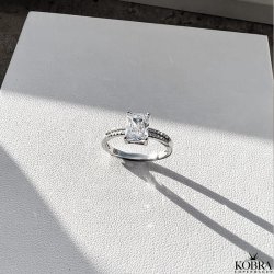 "Vanity" smuk prinsesse slv ring med hvide zirkonia sten