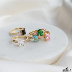 "Vanity" smuk prinsesse forgyldt ring med blå zirkonia sten