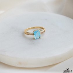 "Vanity" smuk prinsesse forgyldt ring med blå zirkonia sten