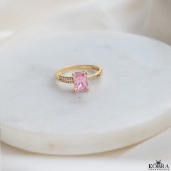 "Vanity" guld ring med lyserød zirkonia sten