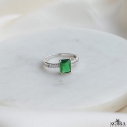 "Vanity" silver ring with green zirconia stone