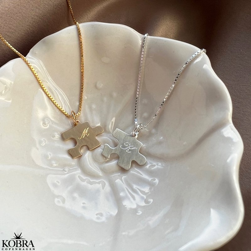 "BFF" friendship necklace in silver and gold-plated