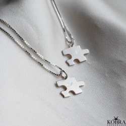 "BFF" friendship puslespil halskder i slv inklusiv personlig gravering