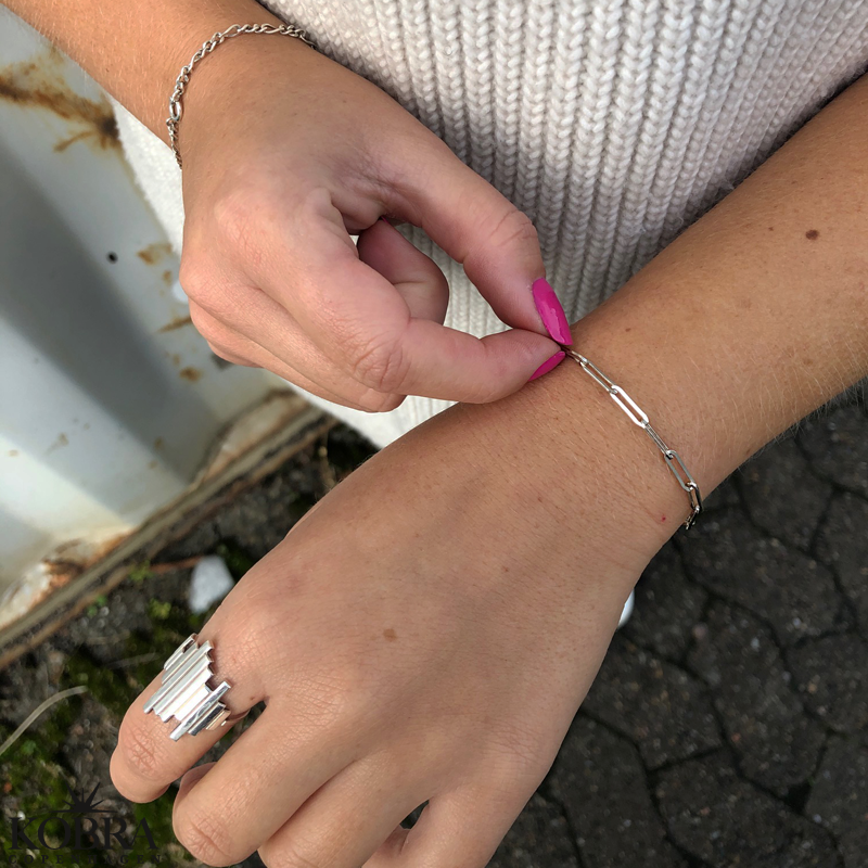 "Quinn" sterling silver chain bracelet