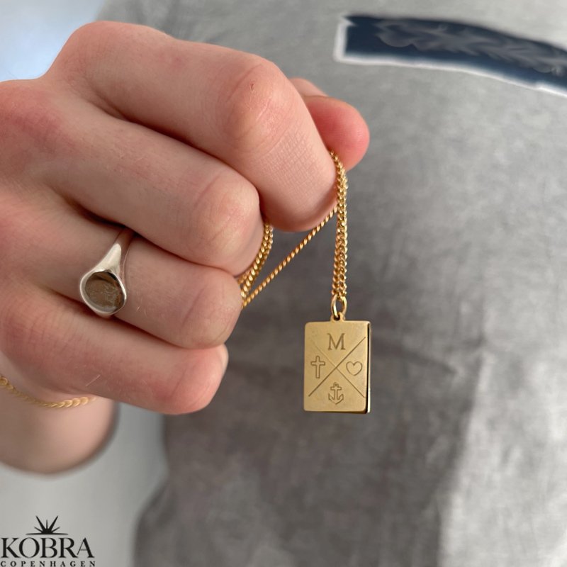 "Reign" guld halskde til mnd med gravering inkl. 2 mm panzer kde