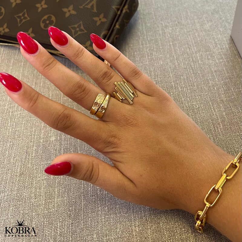 "Tonya" 18 carat gold plated ring in hammered design