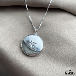 "Rocket" rund medaljon med hvid sten i sterling slv