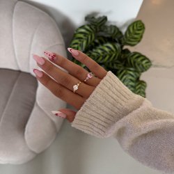 "Rosalia" silver ring with pink stones