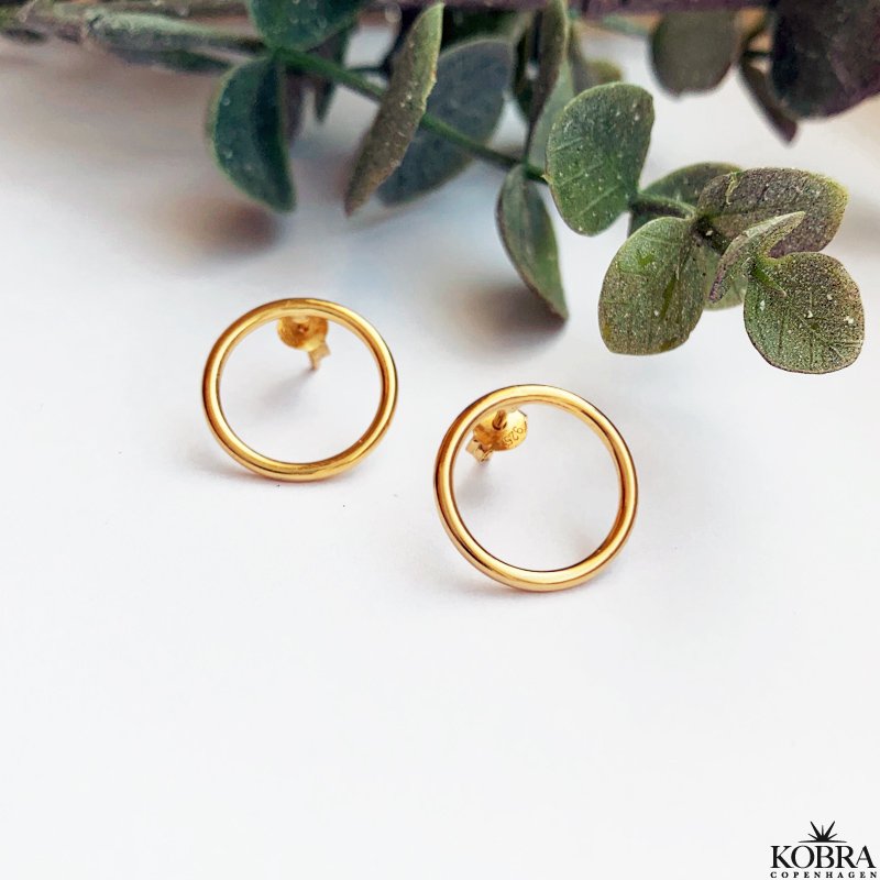 "Apollo" runde cirkelformet reringe i 18 karat forgyldt