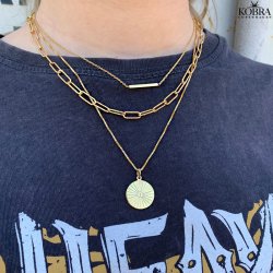 "Mayday Circle" guld halskde med gravering