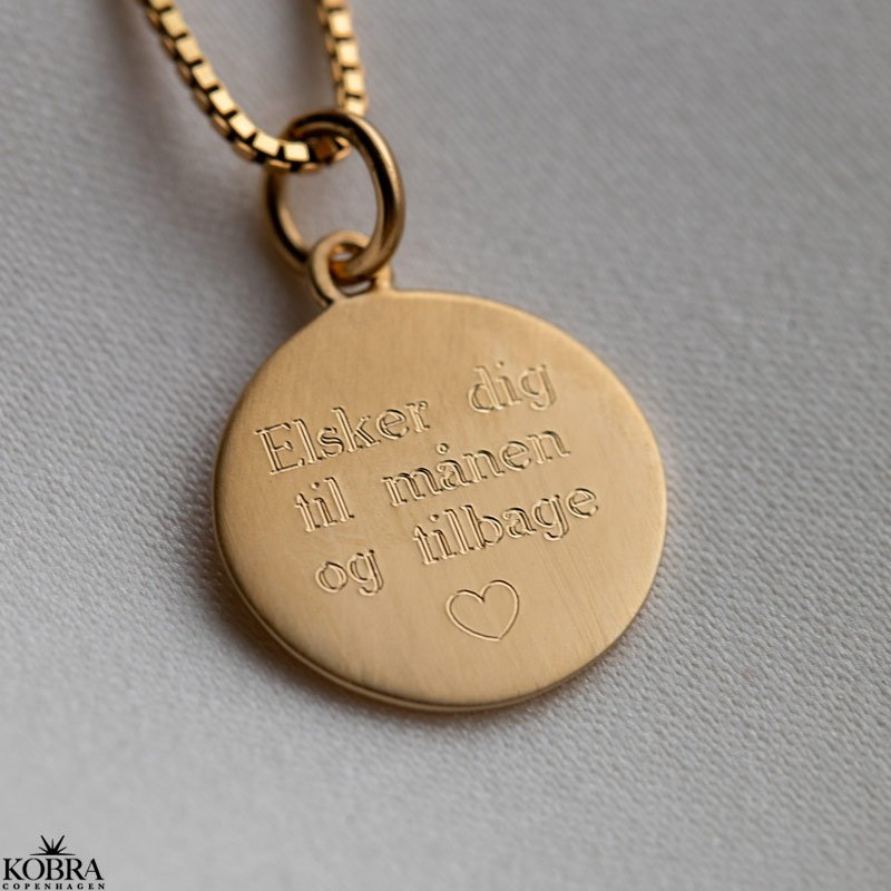 "Harmony" 18 karat forgyldt amulet halskde inklusiv gravering
