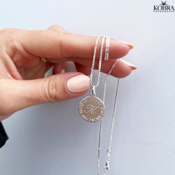 "Story" slvhalskde / amulet med din personlige gravering