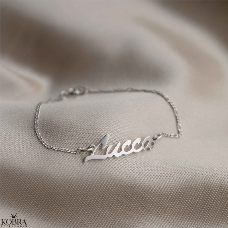 "Saga" hndlavet slv armbnd med dit navn