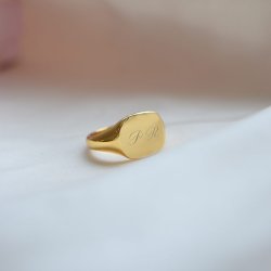 "Stockholm" Gold Signet Ring � Personal Engraving | 18K PVD