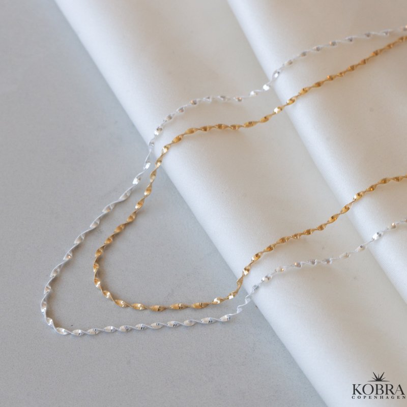 "Singapore" 18 karat forgyldt snoet kde