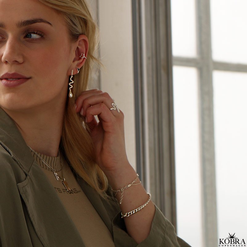 "Sola" hjerte earcuff i slv