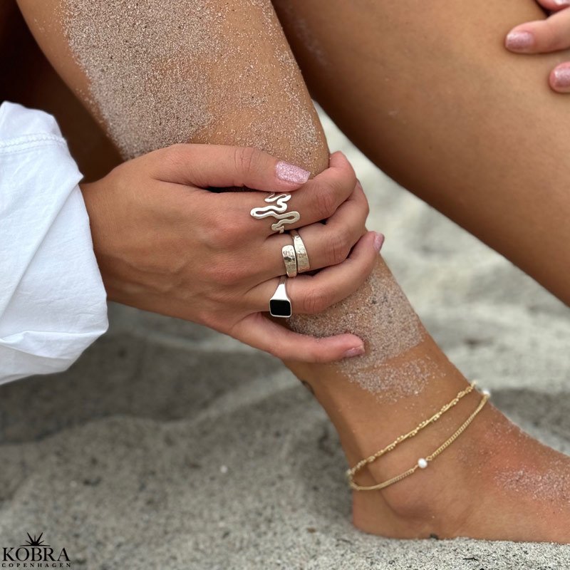 "Tonya" hammerslet ring i sterling slv