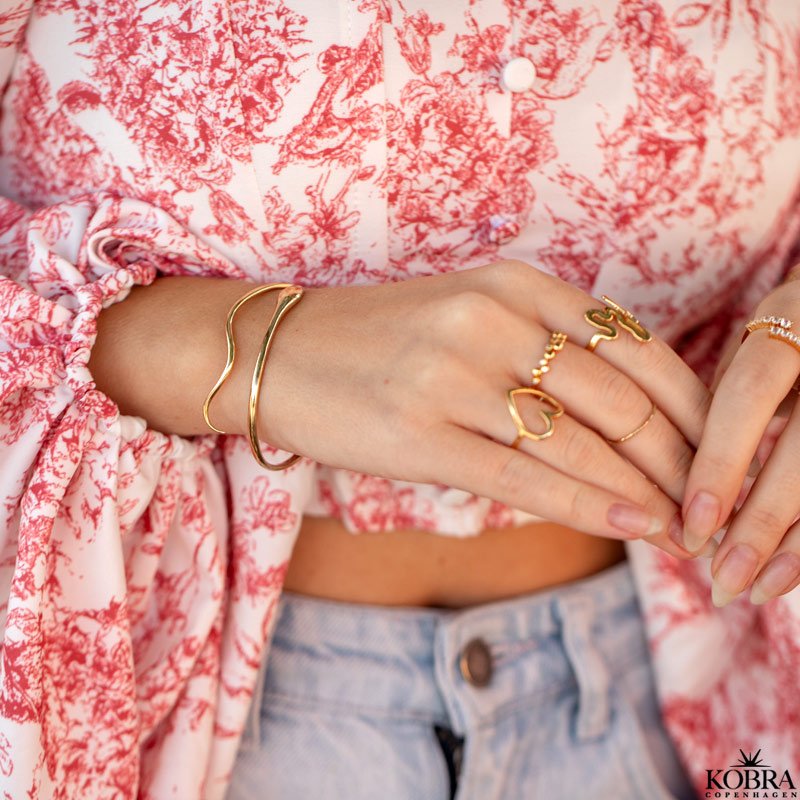 "Salazar" snake bracelet in gold