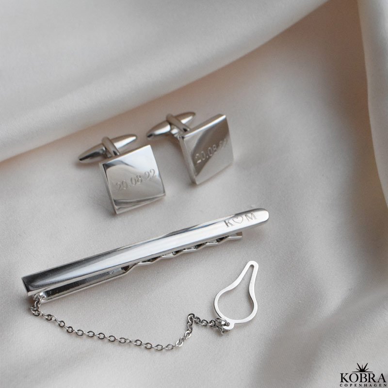 "Harry" Slipsenl og manchetknapper i poleret stl med gravering