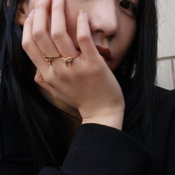 "Leonora" 18 karat forgyldt sljfering med sten