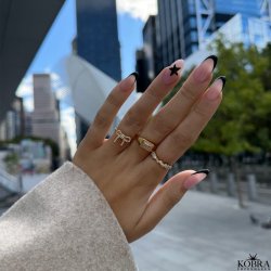 "Mikami" 18 carat gold plated ring with white stones