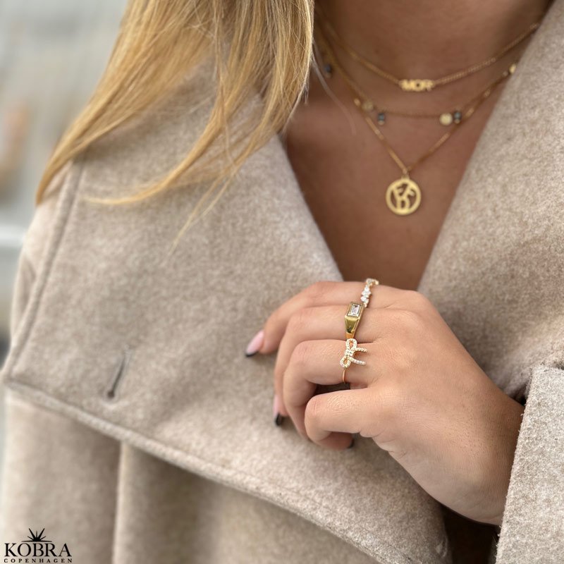 "Leonora" 18 karat forgyldt sljfering med sten